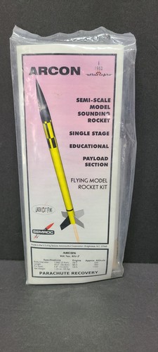 Semroc arcon flying model - flying,